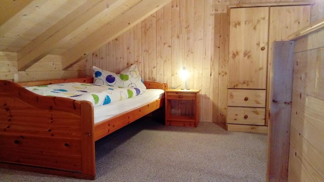 Huettenflair-Mosel Ferienwohnung Enkirch Εξωτερικό φωτογραφία